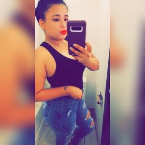 Meet your Posher, Maria jose